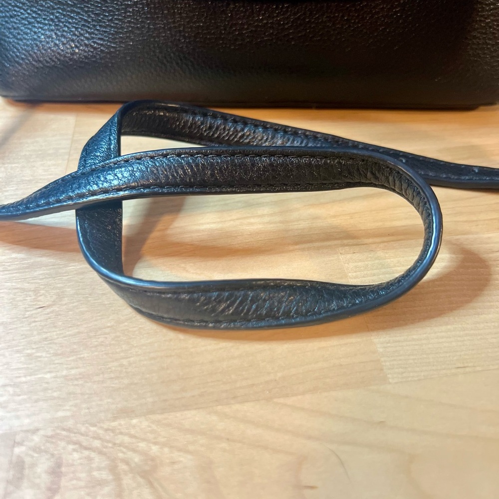 Michael Kors Black Pebble Leather Emery Purse with Turn Lock 🔐 👛 - Picture 4 of 12